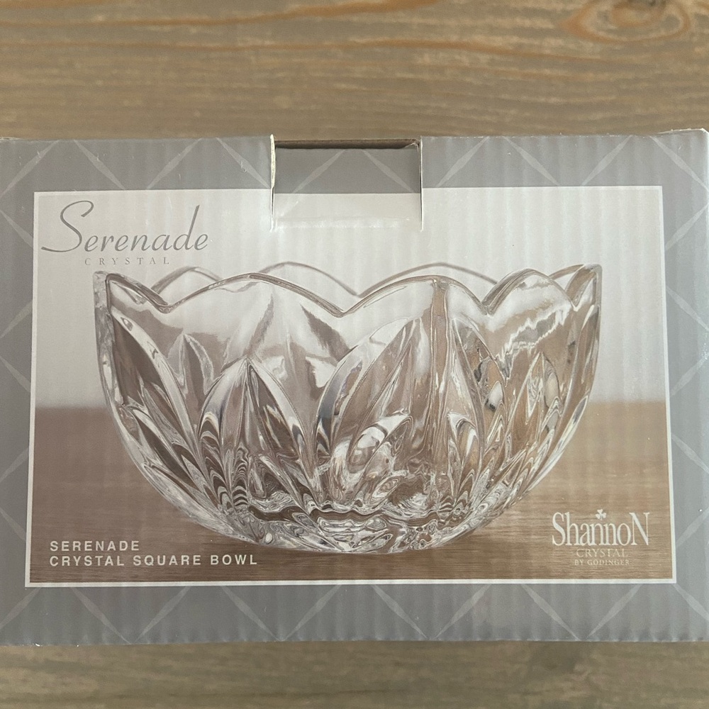 Serenade Shannon Crystal bowl